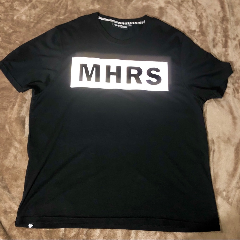 ⚠️MOSTLY HEARD RARELY SEEN⚠️ Bond Logo Tee